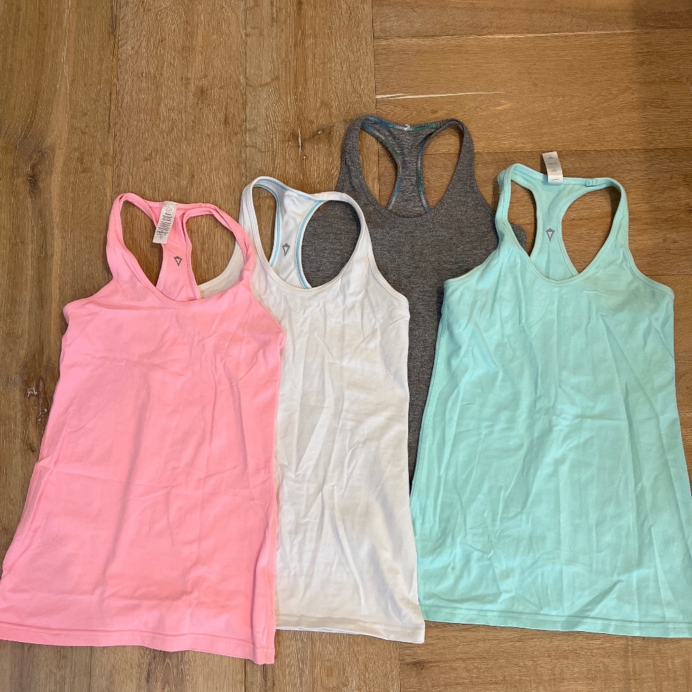 Girls iIvivva tanks sold as a group